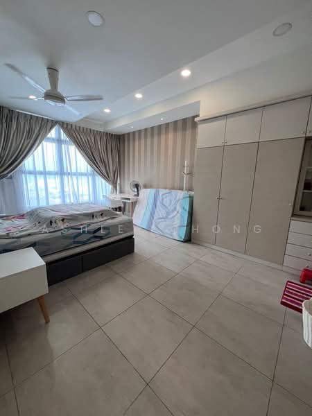 Servis Apartment untuk Dijual di Atlantis Residences (Pangsapuri Atlantis Kota Syahbandar) - Ashley Chong - PropertyGuru.com.my