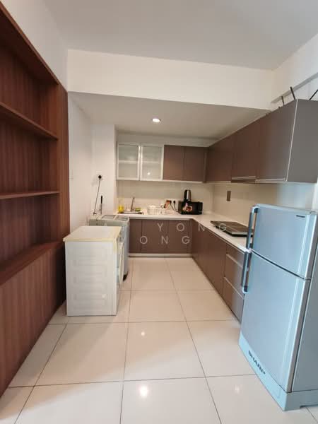 Servis Apartment untuk Disewa di Regalia Residence - Yap Yong Yong - Kitchen - PropertyGuru.com.my