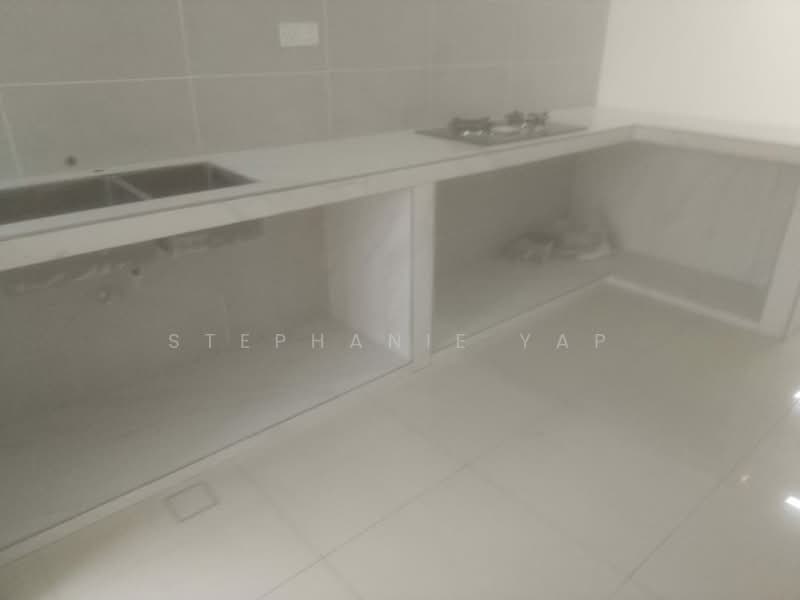 Rumah Teres 2 Tingkat untuk Disewa di Kampung Sentosa Barat (Pasir Gudang) - Stephanie Yap - Kitchen - PropertyGuru.com.my