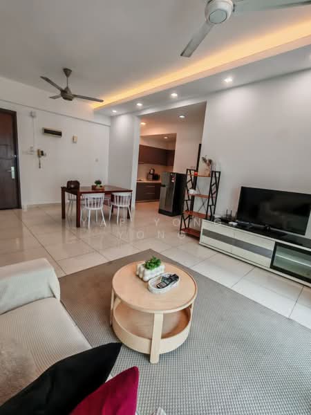 Servis Apartment untuk Disewa di Regalia Residence - Yap Yong Yong - Living Room - PropertyGuru.com.my