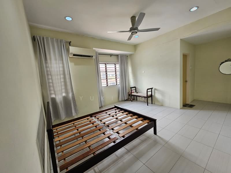 Rumah Teres 2 Tingkat untuk Disewa di Taman Reko Mutiara (Kajang) - Yuki Ng - Bedroom - PropertyGuru.com.my