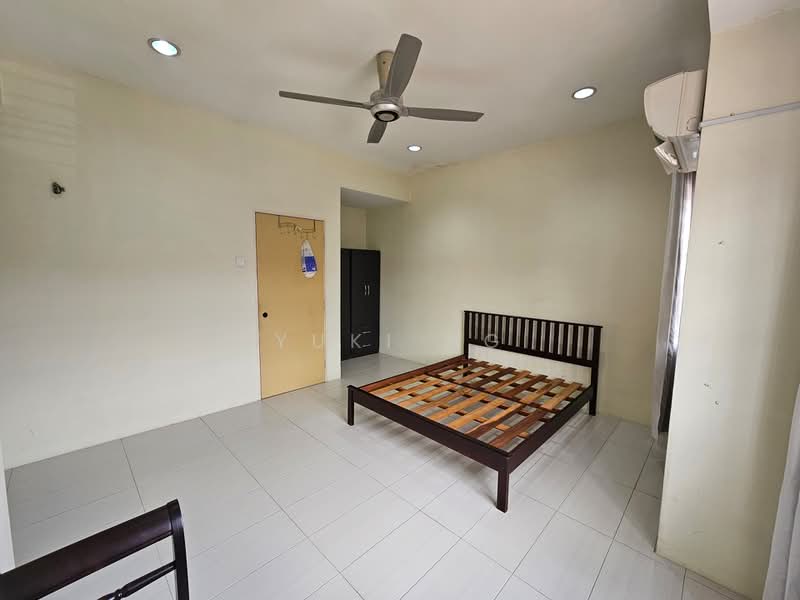 Rumah Teres 2 Tingkat untuk Disewa di Taman Reko Mutiara (Kajang) - Yuki Ng - Bedroom - PropertyGuru.com.my