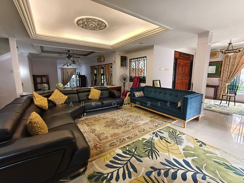 Rumah Berkembar untuk Dijual di Petaling Jaya (Selangor) - Mark Gabriel - Living Room - PropertyGuru.com.my