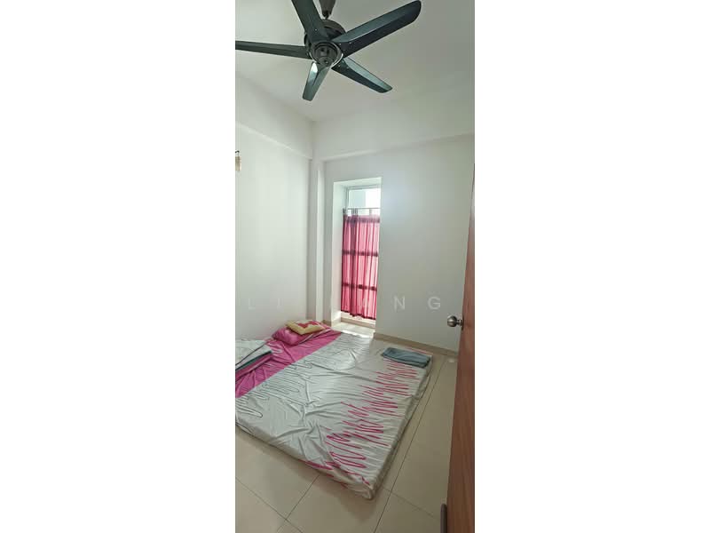 Pangsapuri untuk Dijual di Idaman Iris - Li Fang - Bedroom - PropertyGuru.com.my