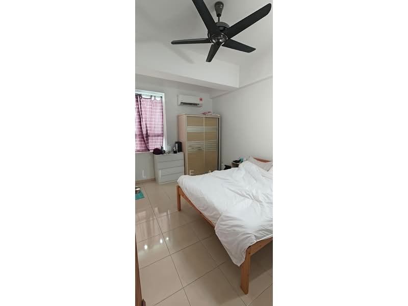 Pangsapuri untuk Dijual di Idaman Iris - Li Fang - Bedroom - PropertyGuru.com.my