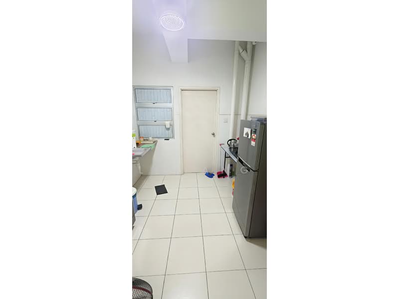 Pangsapuri untuk Dijual di Idaman Iris - Li Fang - Kitchen - PropertyGuru.com.my