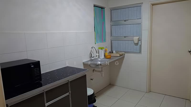 Pangsapuri untuk Dijual di Idaman Iris - Li Fang - Kitchen - PropertyGuru.com.my