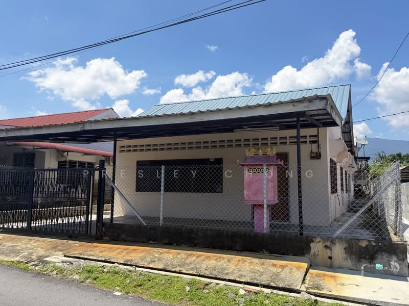 Rumah Banglo untuk Dijual di Malim Nawar (Perak) - Presley Chong - Front View - PropertyGuru.com.my