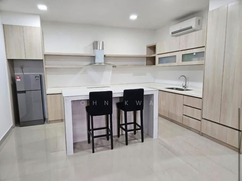 Servis Apartment untuk Disewa di Sky Park - John Kwan - Kitchen - PropertyGuru.com.my