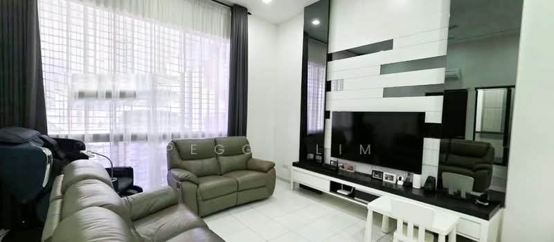2-storey Terraced House for Sale in Klang (Selangor) - Peggy Lim - Living Room - PropertyGuru.com.my