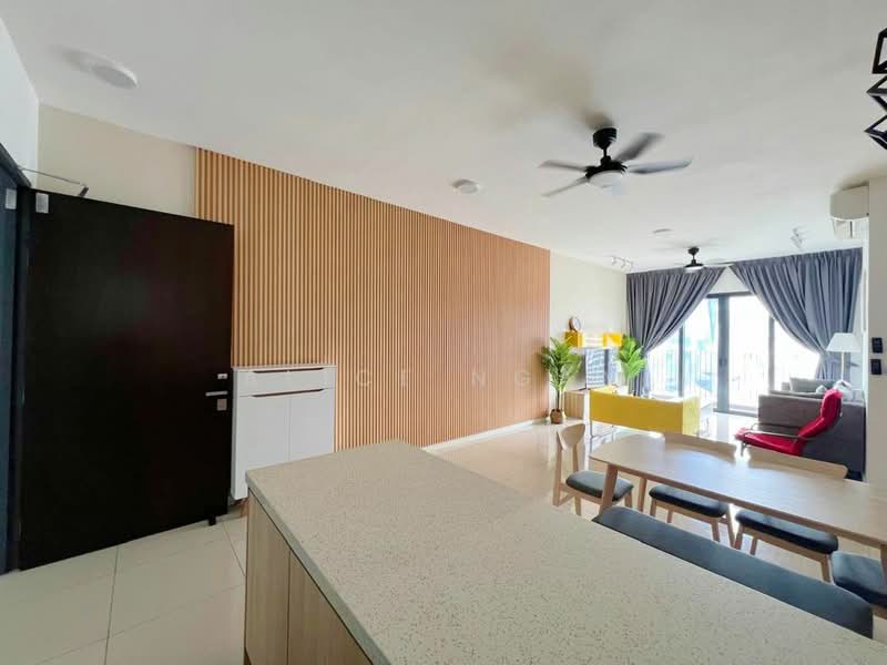Servis Apartment untuk Dijual di Sunway Belfield - Alice Ngan - Living Room - PropertyGuru.com.my
