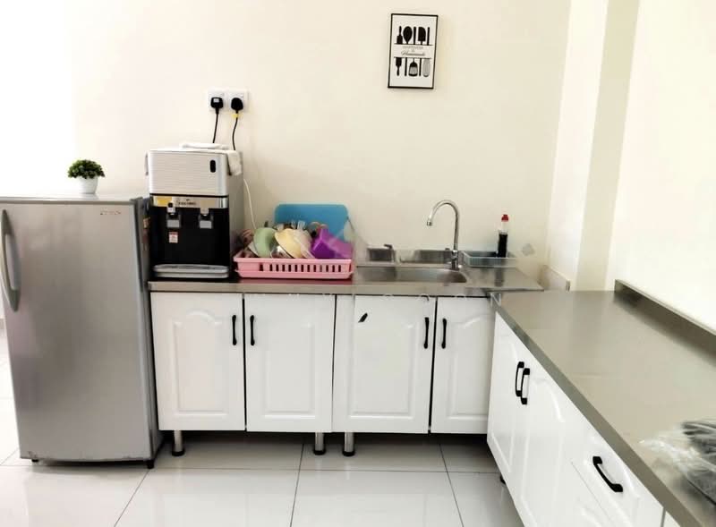 Kondominium untuk Disewa di Artis 3 Residence - Lenny Goon - Kitchen - PropertyGuru.com.my