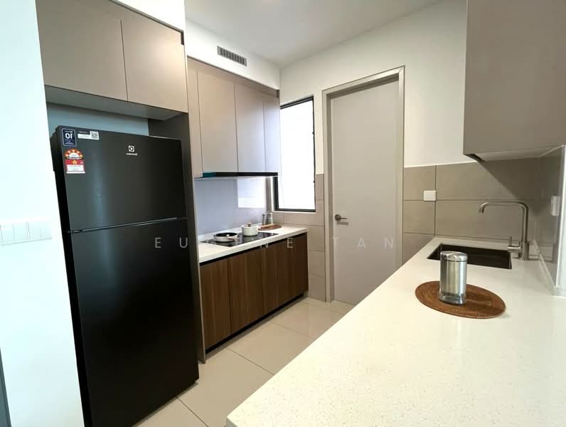 Service Residence for Rent at Serviced Residence @ Sunway D'hill Residences - Eugene Tan - Kitchen - PropertyGuru.com.my