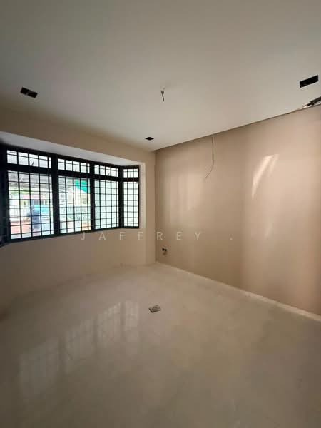 Rumah Teres 1 Tingkat untuk Disewa di Taman Johor Jaya (Johor Bahru) - Jaffrey . - PropertyGuru.com.my