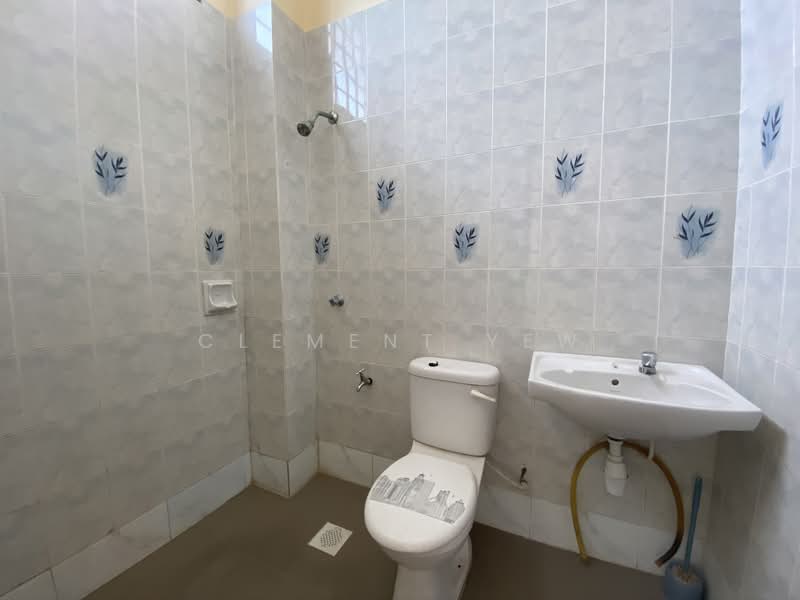 2-storey Terraced House for Rent in Setia Impian (Setia Alam) - Clement Yew - Bathroom - PropertyGuru.com.my
