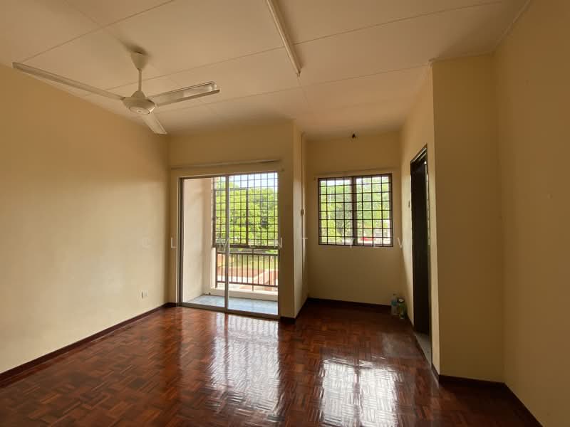 2-storey Terraced House for Rent in Setia Impian (Setia Alam) - Clement Yew - Living Room - PropertyGuru.com.my