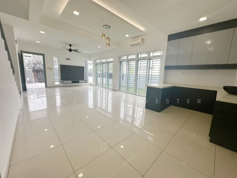 Rumah Kluster untuk Dijual di Horizon Hills (Iskandar Puteri (Nusajaya)) - Michele Sylvester - Living Room - PropertyGuru.com.my