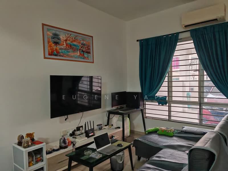 2-storey Terraced House for Sale in Taman Tiara Sendayan (Bandar Sri Sendayan) - Eugene Yap - Living Room - PropertyGuru.com.my