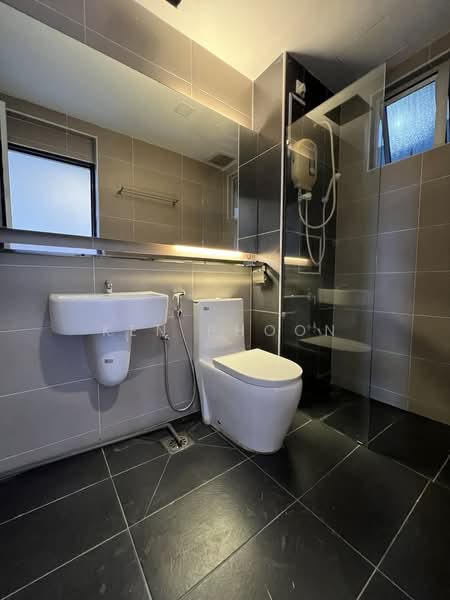 Servis Apartment untuk Disewa di D'Putra Suites - Ken Phoon - PropertyGuru.com.my