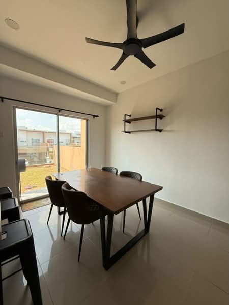 Townhouse for Rent in Dengkil (Selangor) - Hamizah . - PropertyGuru.com.my