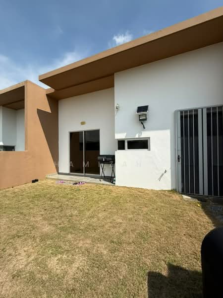Townhouse for Rent in Dengkil (Selangor) - Hamizah . - PropertyGuru.com.my
