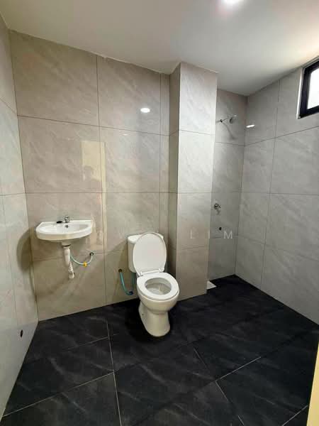 Rumah Teres 2 Tingkat untuk Dijual di Taman Pulai Indah (Johor Bahru) - Jovel Lim - Bathroom - PropertyGuru.com.my