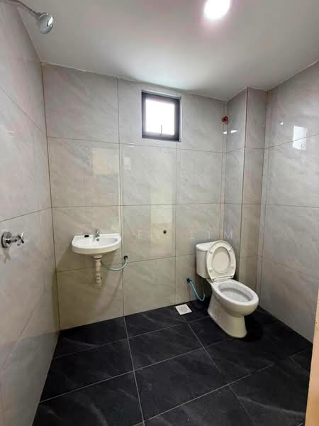 Rumah Teres 2 Tingkat untuk Dijual di Taman Pulai Indah (Johor Bahru) - Jovel Lim - Bathroom - PropertyGuru.com.my