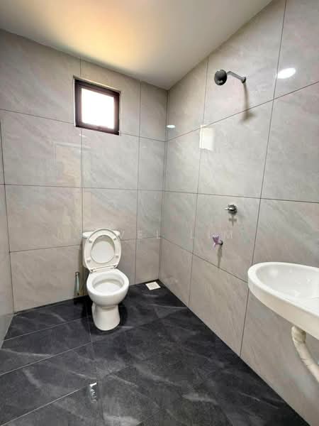 Rumah Teres 2 Tingkat untuk Dijual di Taman Pulai Indah (Johor Bahru) - Jovel Lim - Bathroom - PropertyGuru.com.my