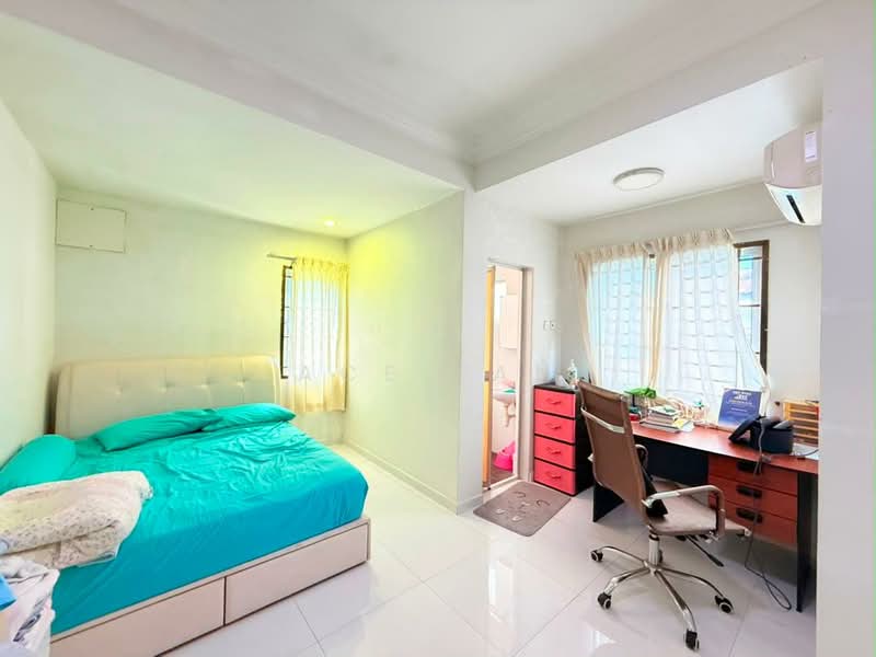 Rumah Teres 2 Tingkat untuk Dijual di Taman Setia Indah (Tebrau) - Ace Tan - Bedroom - PropertyGuru.com.my