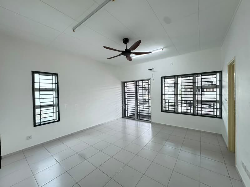 Rumah Teres 2 Tingkat untuk Disewa di Nusa Bayu (Iskandar Puteri (Nusajaya)) - Stephanie Yap - Living Room - PropertyGuru.com.my