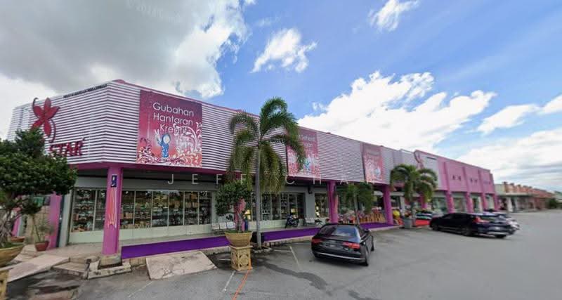 Shop for Sale in Nilai 3 (Nilai) - Jeff Chan - Exterior - PropertyGuru.com.my