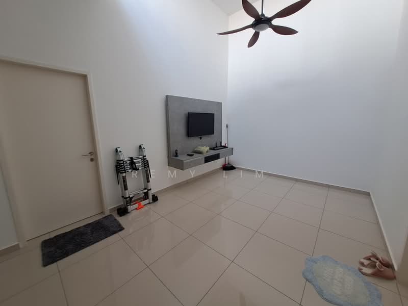 2-storey Terraced House for Rent in Seremban (Negeri Sembilan) - Remy Lim - Living Room - PropertyGuru.com.my