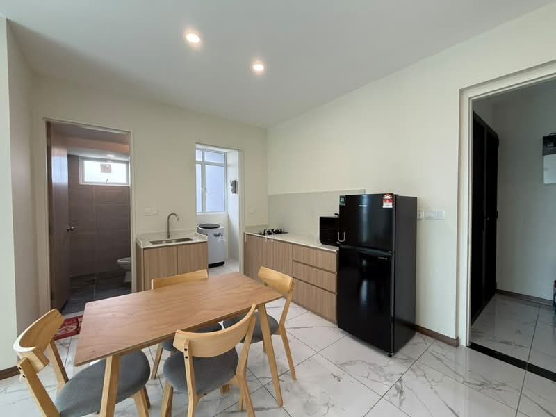 Condominium for Rent at QuayWest Residence - Rain Yu - Kitchen - PropertyGuru.com.my