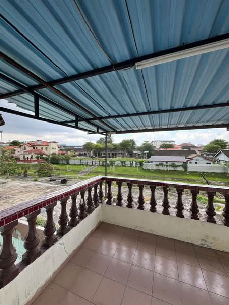 Commercial Bungalow for Rent in Taman Melodies (Johor Bahru) - Edwin Toh - Balcony - PropertyGuru.com.my