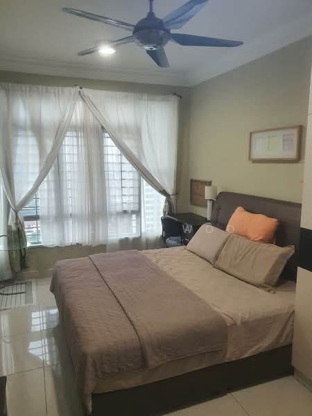 Servis Apartment untuk Dijual di Pangsapuri Tanah Emas (Golden Sands) - Glenn Woo - Bedroom - PropertyGuru.com.my