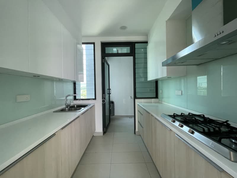 Kondominium untuk Dijual di The Light Collection III - Mocole Lee - Kitchen - PropertyGuru.com.my