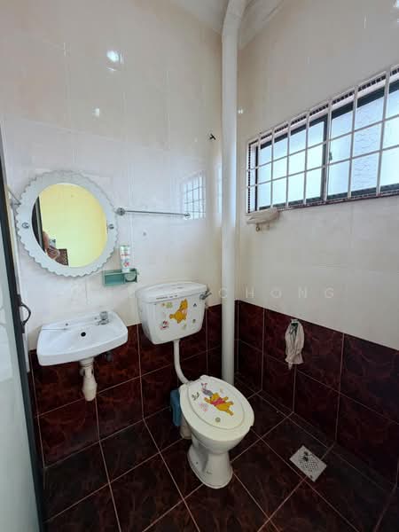 Rumah Bandar untuk Dijual di Taman Bukit Cheng (Cheng) - Ashley Chong - PropertyGuru.com.my
