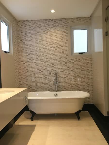 Condominium for Rent at Quayside Seafront Resort Condominiums - Joyce Tan - Bathroom - PropertyGuru.com.my