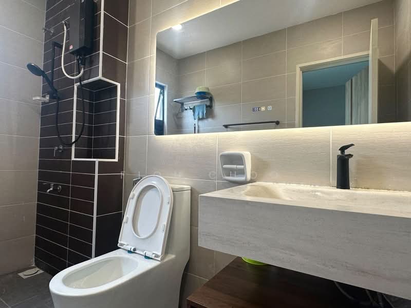 Rumah Berkembar untuk Dijual di Taman Dato Onn (Johor Bahru) - Fion Choo - PropertyGuru.com.my