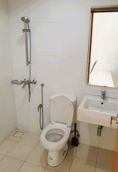 Kondominium untuk Disewa di Sri Putramas III / Royal Regent - Evelyn Lee - Bathroom - PropertyGuru.com.my