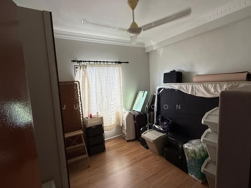 Condominium for Sale at Sri Putramas - Justin Voon - Bedroom - PropertyGuru.com.my