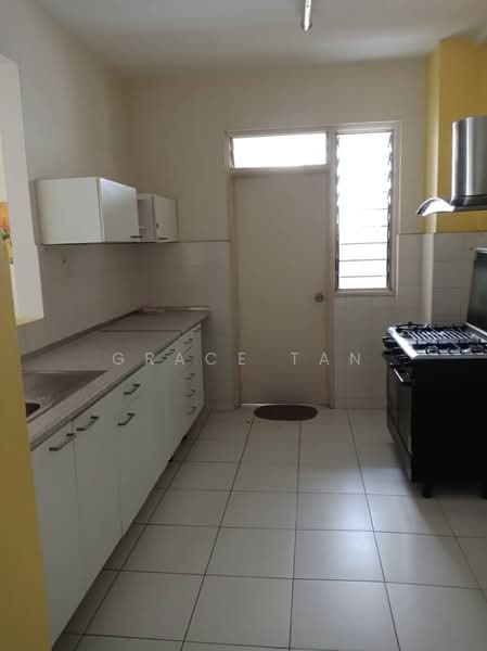Condominium for Rent at The Tamarind - Grace Tan - Kitchen - PropertyGuru.com.my