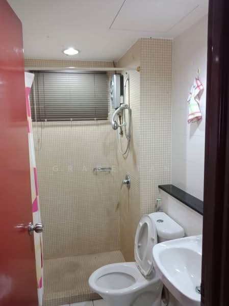 Condominium for Rent at The Tamarind - Grace Tan - Bathroom - PropertyGuru.com.my