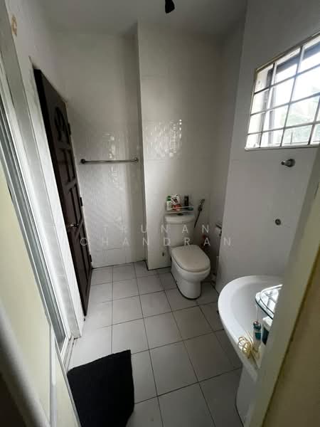 Bungalow for Sale in Damansara Heights (Kuala Lumpur) - Trunan Chandran - Bathroom - PropertyGuru.com.my