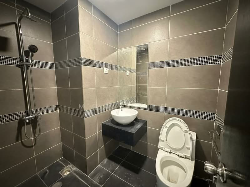 Service Residence for Rent at D'Latour - Moon Yee - Bathroom - PropertyGuru.com.my