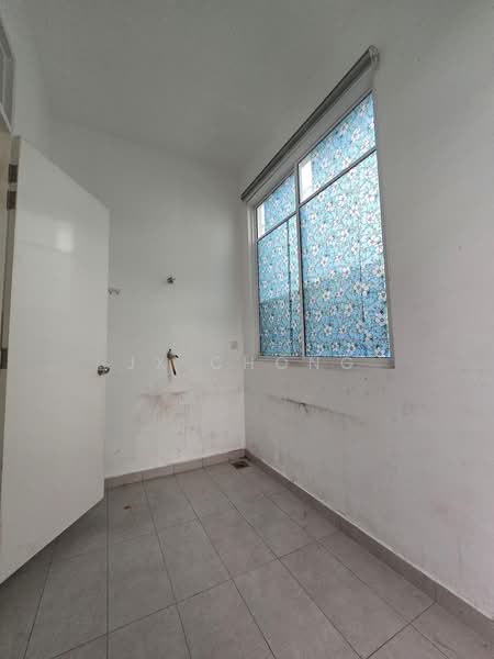 2-storey Terraced House for Rent in Semenyih (Selangor) - JX Chong - Yard - PropertyGuru.com.my