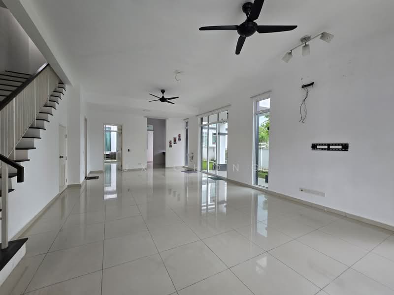 2-storey Terraced House for Rent in Semenyih (Selangor) - JX Chong - Living Hall - PropertyGuru.com.my