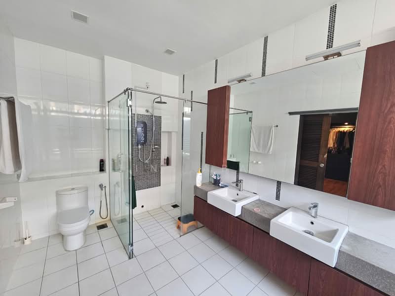 Rumah Teres 3 Tingkat untuk Dijual di Denai Alam (Shah Alam) - Tina Abas - Bathroom - PropertyGuru.com.my