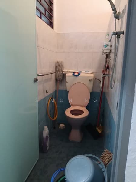 Rumah Teres 1 Tingkat untuk Dijual di Taman Sri Rambai (Bukit Mertajam) - Simon Ng - Bathroom - PropertyGuru.com.my