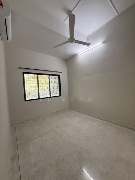 Rumah Teres 1 Tingkat untuk Disewa di Kampung Lapan (Melaka City) - BL Bong - PropertyGuru.com.my